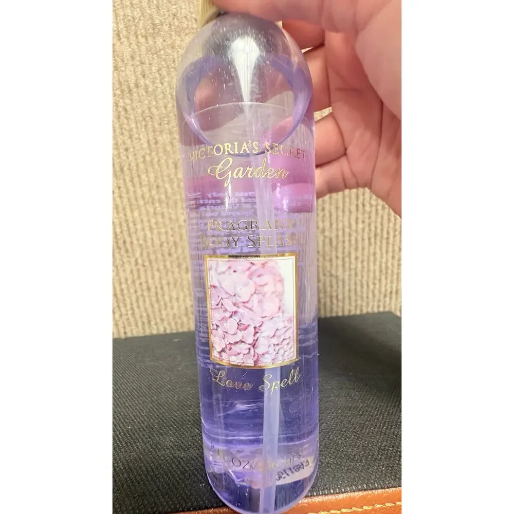 Vintage Victoria's Secret Garden Love Spell Fragrant Body Splash 8oz